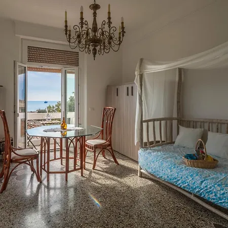 아파트 Focaincontromano With Sea View, *
